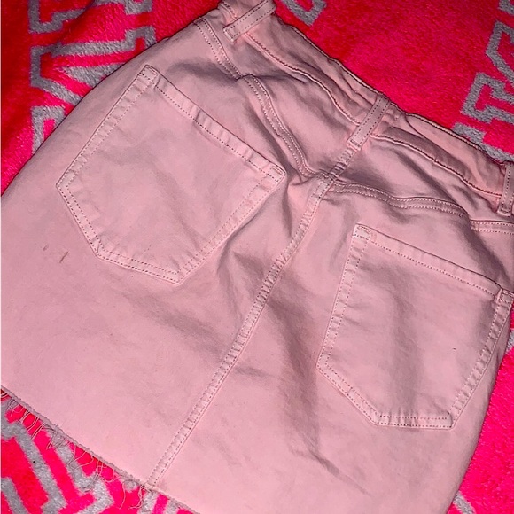Pink skirt - Picture 2 of 2